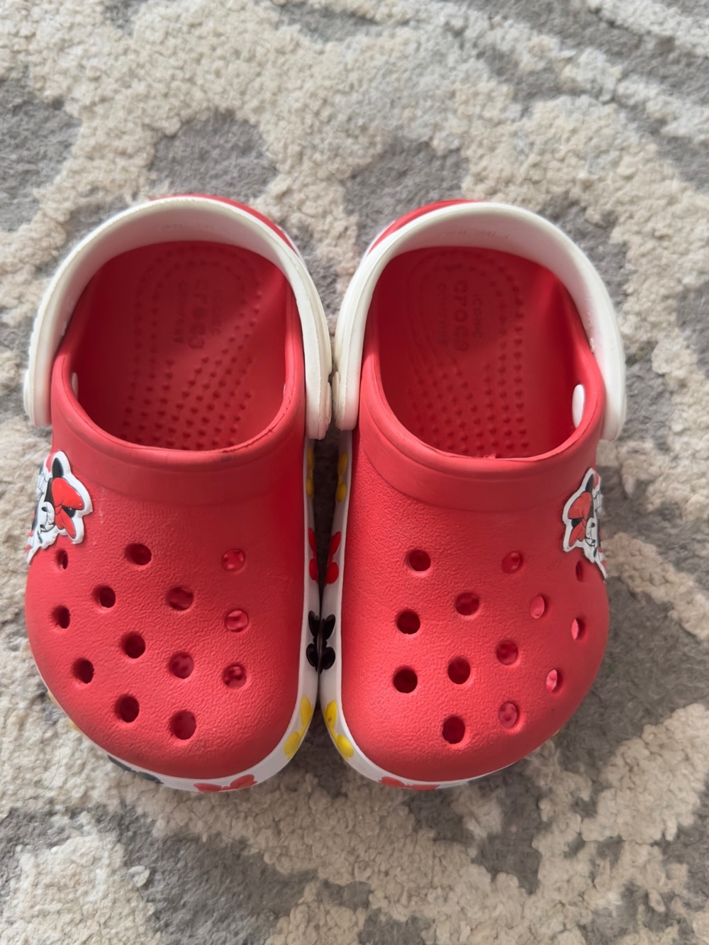 Crocs Minnie Mouse Toddler 6C limited edition